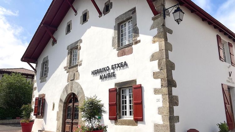 Détour à Uhart-Cize, au coeur du Pays Basque, avec Habitat Sud Atlantic